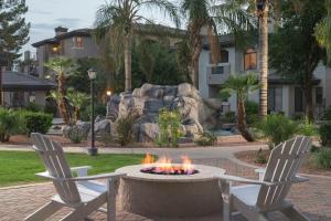 Kierland Commons Scottsdale Quarter Pool Gym Tennis Pickleball Golf