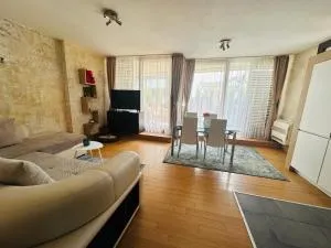 Silver city Paradise - بانكيا