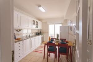 Best Houses 01 - Peniche Pearl