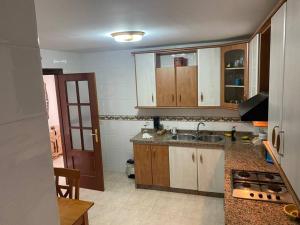 Adra apartment 2nd line to sea