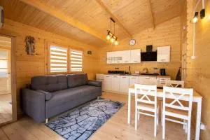 Domki letniskowe NIEZAPOMINAJKA Komańcza Letnisko - Mików