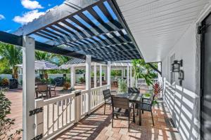 Studio with Ocean View room in Tropic Isle At Anna Maria Island Inn