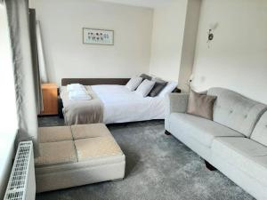 Beautiful countryside cottage, sleeps 6, dogs welcome