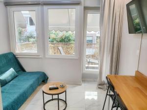 Stylish Fully Equipped City Center Condo