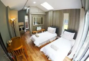 Golilli Studio Accommodation Clare - Ardsollus Bridge