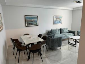 Beach apartment Sveti Stefan