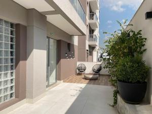 Moema Carinás - Studios por temporada