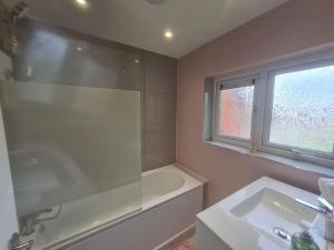 A&S Properties, No guest fees, Bank transfe deposit available