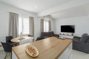 Apartment Leonardo Funtana 