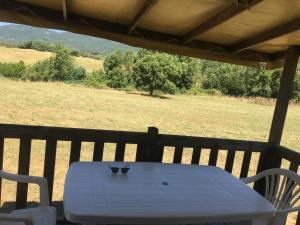 PROCHE du PONT GENOIS