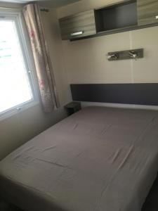 PROCHE du PONT GENOIS