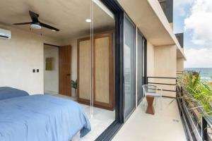 Luxury Beachfront Penthouse With Private Pool