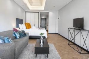 DELUXE STUDIO City charm Loadshedding Free