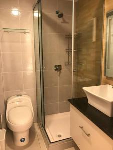 New, Modern & Comfortable Apartment