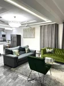 Luxury Apartment with Pool, McCarthy hill - Kwasiman