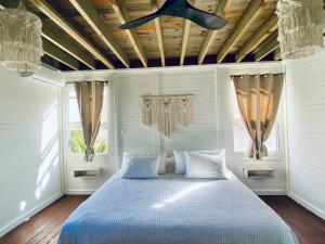 HOLBOX PUERTA DEL MAR