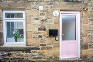 Northern Hideaways Lockup Mews, Bellingham