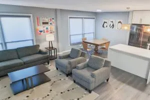 Updated Spacious Home Near Northwestern University - Morton Grove