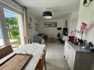 Maison calme avec piscine et proche plage à Talmont-Saint-Hilaire - FR-1-197-488