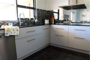 Grantley Retreat 8 Grantley Ave Victor Harbor - No Linen Included