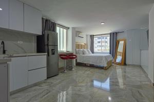 Lujoso Apartamento con salida a la playa