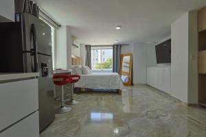 Lujoso Apartamento con salida a la playa