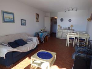 3 pièces avec piscine, proche plage, wifi, parking - idéal familles - FR-1-328-257