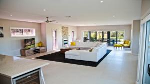 Vista One - The Vintage