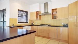 The 17th Tees - The Vintage