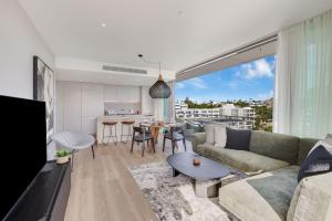 Miles at Kirra Beach Unit 907