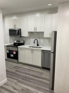 Cozy newly built 1 bedroom suite