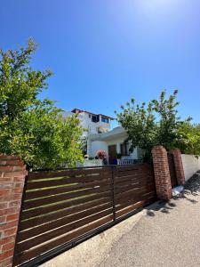 Guesthouse Xhuliano