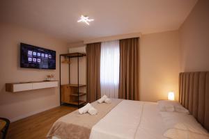 City Center Studio Apartments