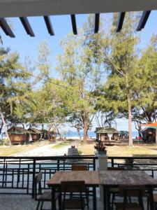 Villa Loreta Beach Resort