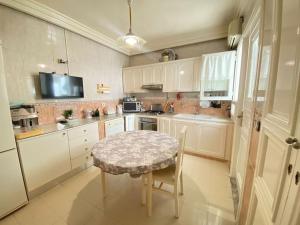 Luxury Appartement : S+1 Apart&Parking Ennasr2