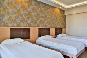 Standard Triple Room room in Start Hotel