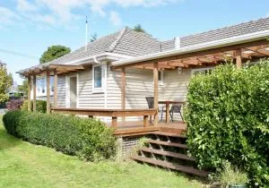 Comfortable Home, Big Backyard - Rotokawa