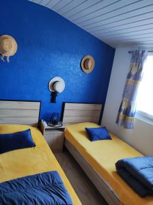Maisons de vacances CHEZ ISA - Maison a 2 km de la plage de Le Portel 62 : photos des chambres