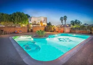 Villa Walk To O Beach Large Pool Bbq - 圣安东尼奥湾