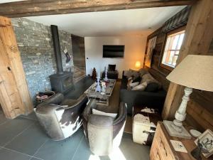 Chalet Beaune - Charming and Stylish Chalet in Les Gets