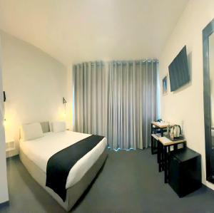 Nomads Hotel