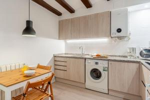 AB Centric Apartment in Raval
