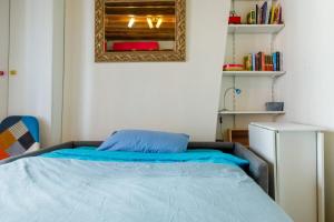 Chic & Vibrant Studio Apartment, Place dItalie