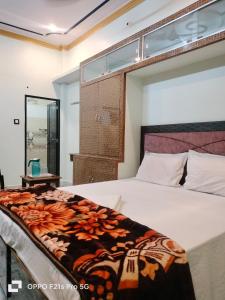 NIDHIVAN P. GUEST HOUSE