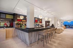 VIVA Golf Adults Only 18+