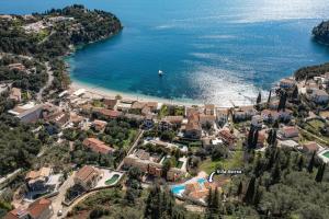 Villa Astrea by Villa Plus