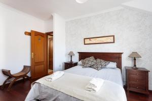 Home2Book Bereber Apt Santa Cruz Center, Terrace