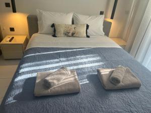 Athens white apartments