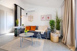 DANICA Luxury SeaSide Apartment
