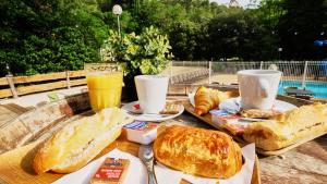 Campings Camping maeva Respire La Vallee Heureuse : photos des chambres